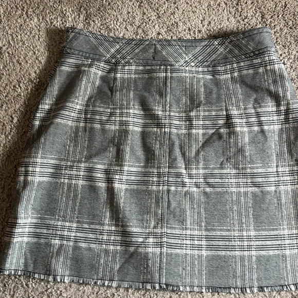 Urban Outfitters Plaid Mini Skirt with Buttons Womens medium Grey White Black - Picture 7 of 7